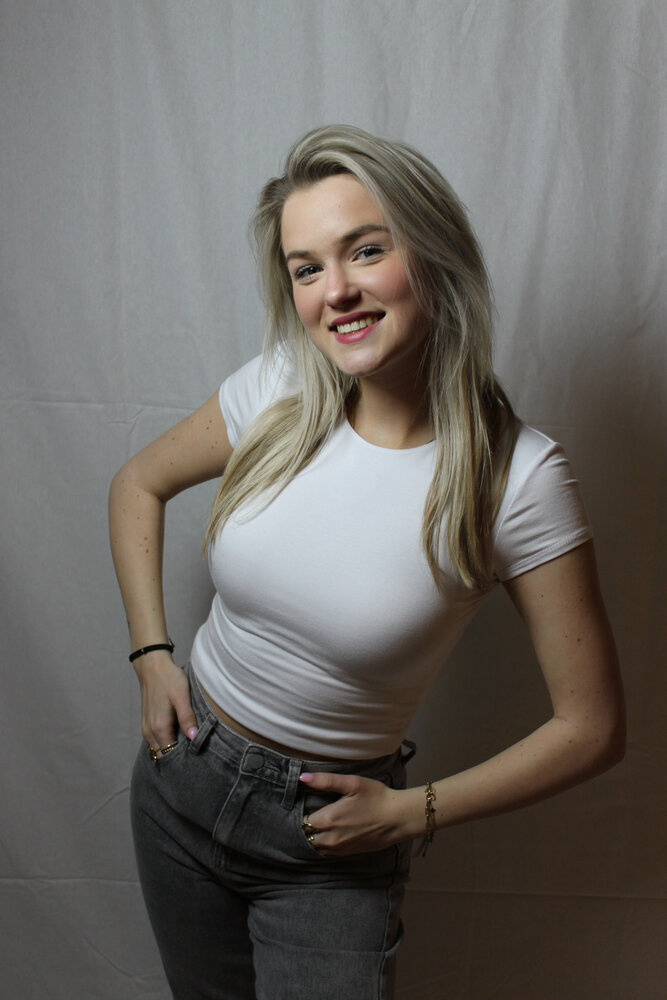 White basic top
