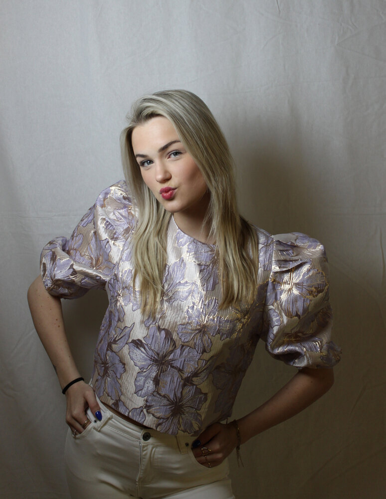 Purple flower top