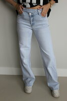 Blue jeans with a double button