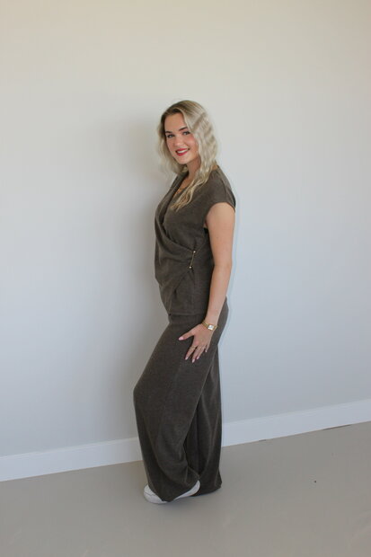 Soft lounge set brown